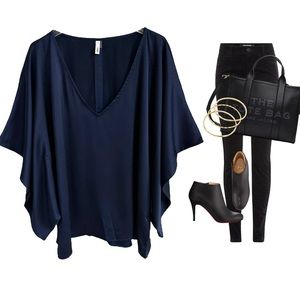 GLAM Women’s Navy Blue Pullover V-neck Blouse Top Plus Size 1X NWT